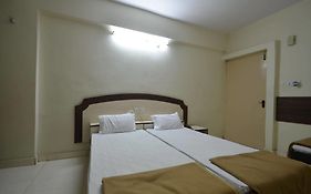 Hotel Maya Deluxe Hyderabad